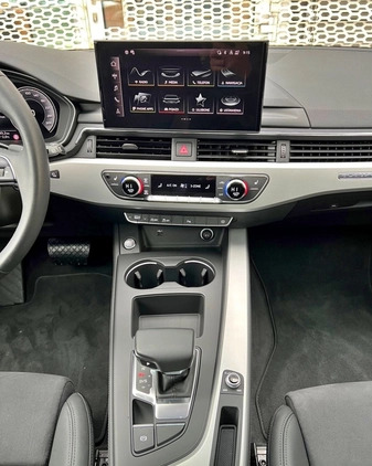 Audi A4 cena 199900 przebieg: 25500, rok produkcji 2023 z Ożarów małe 562